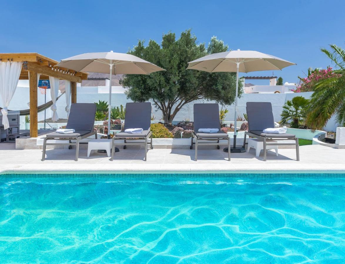 Villa Olive Tree Плая Бланка Екстериор снимка