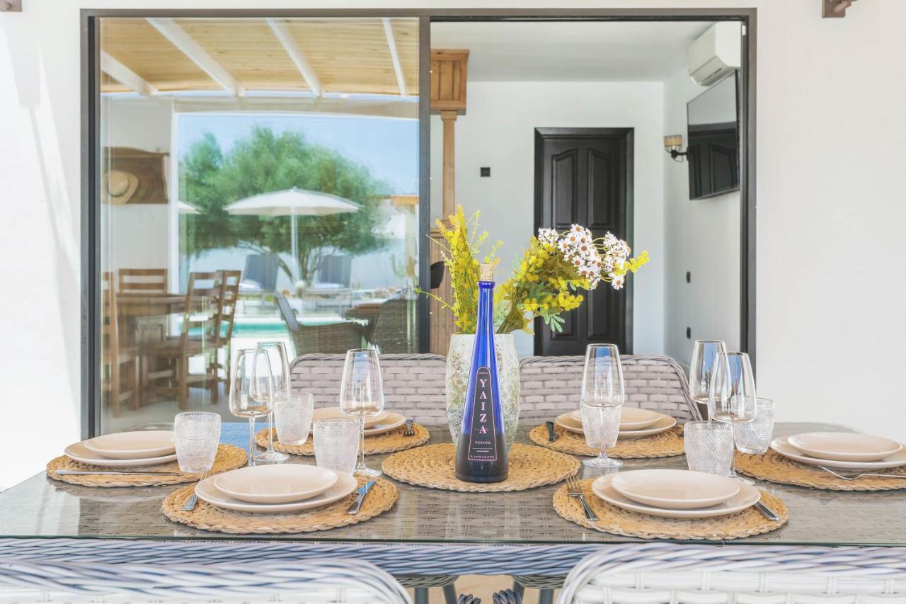 Villa Olive Tree Плая Бланка Екстериор снимка