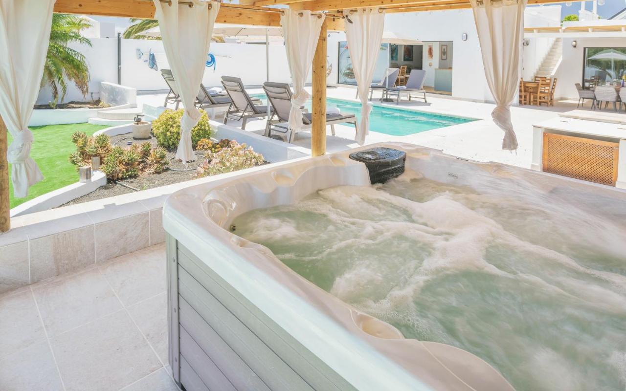 Villa Olive Tree Плая Бланка Екстериор снимка